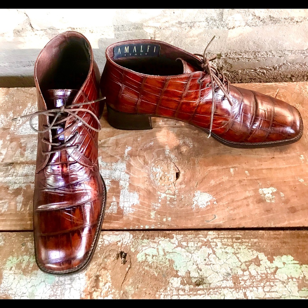 *****SOLD*SOLD****Annie Hall Ankle Boots made in Italy by AMALFI - Picture 1 of 10